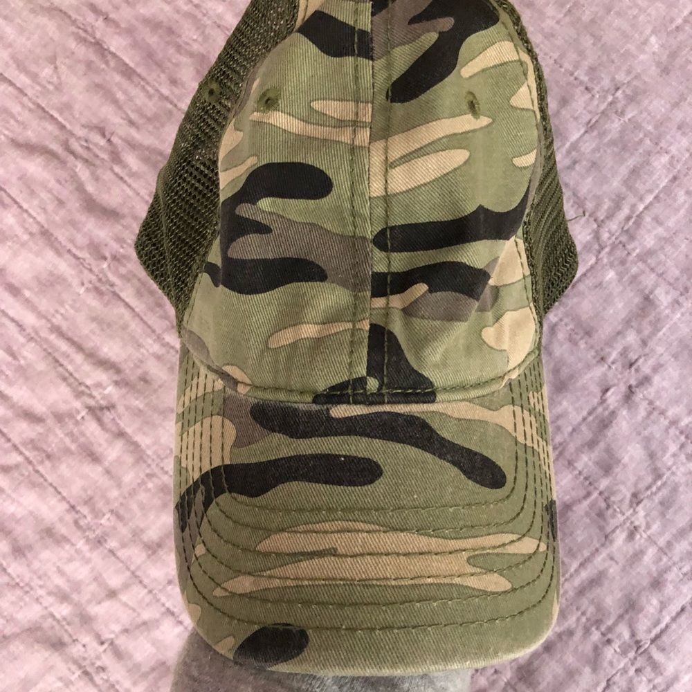 ⚡️NWT/EUC Girls Hats.
